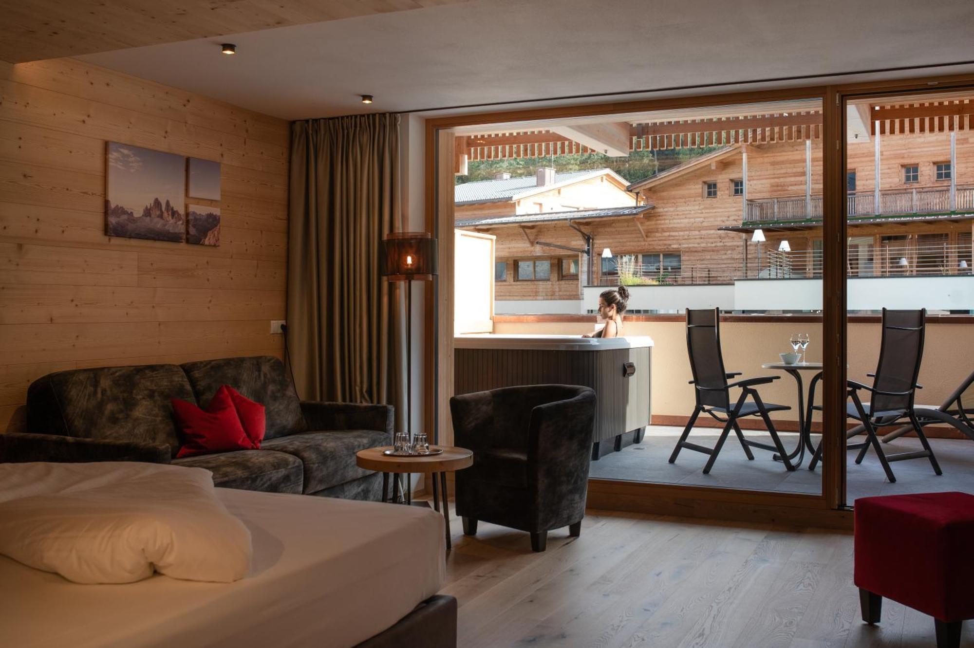 Alpine Nature Hotel Stoll Planca di Sopra Exterior photo